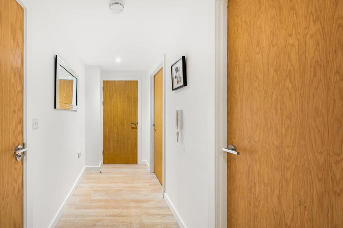 A Lovely 2 Bedroom Apartment In The Heart Of Preston Preston  Buitenkant foto